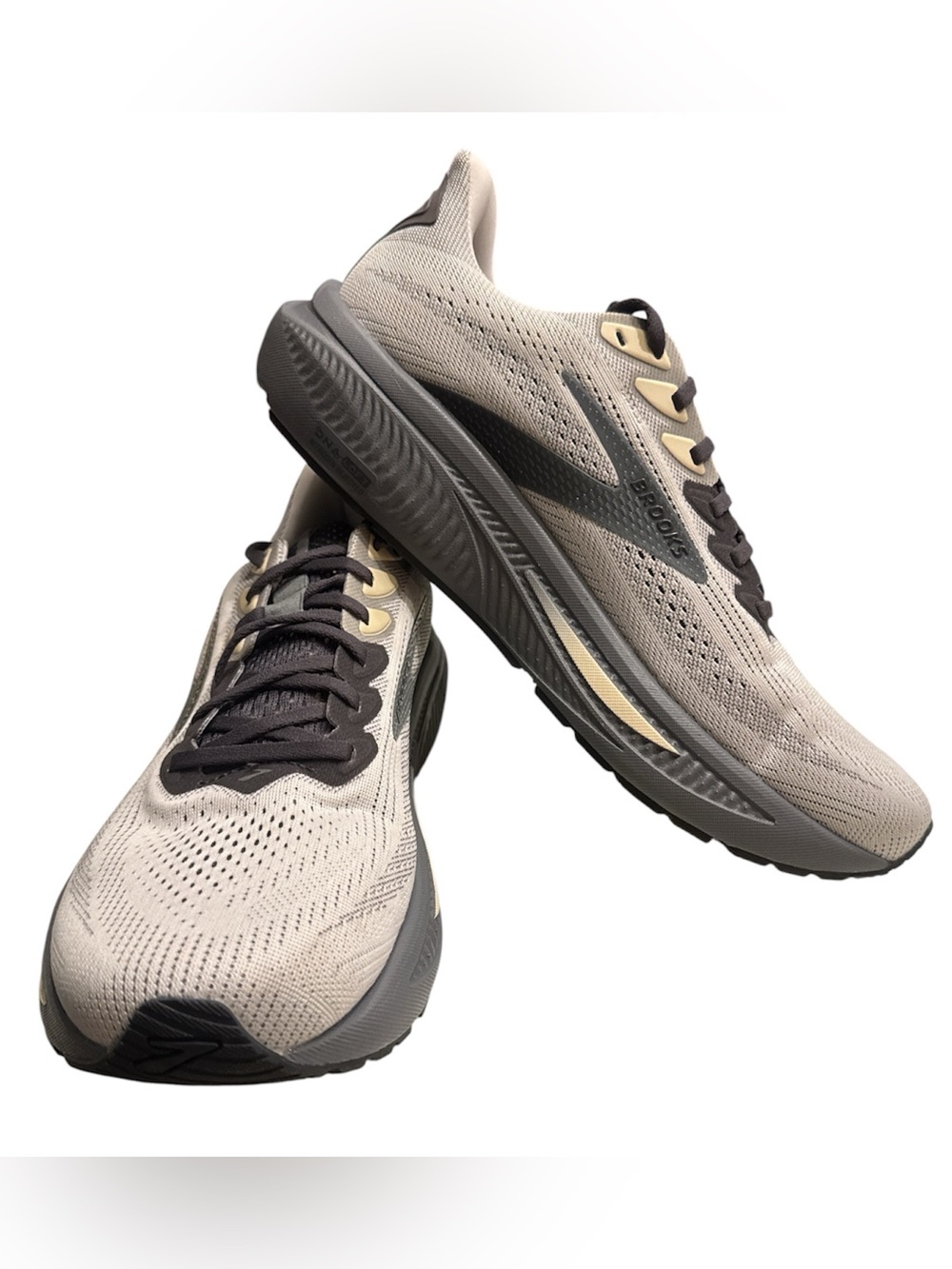 Brooks Ghost 17
